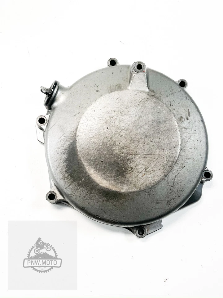 Оригинальная крышка внешнего сцепления 2006 SUZUKI RMZ450 RMZ 450 подходит для 2005–2007 годов выпуска - Изображение 2 из 4