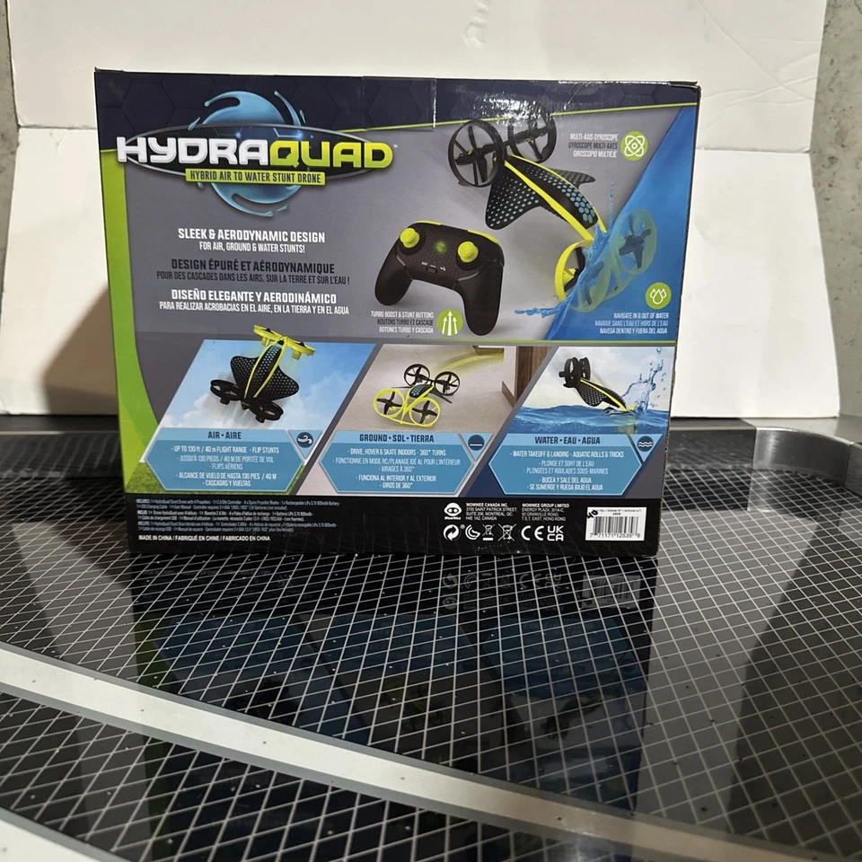 HydraQuad 3-in-1 Hybrid Air To Water Remote Control Stunt Drone  by WowWee - New - Image 3 of 4