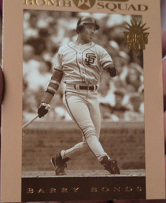 1994 Donruss Triple Play Bomb Squad Barry Bonds Insert MLB Card #4