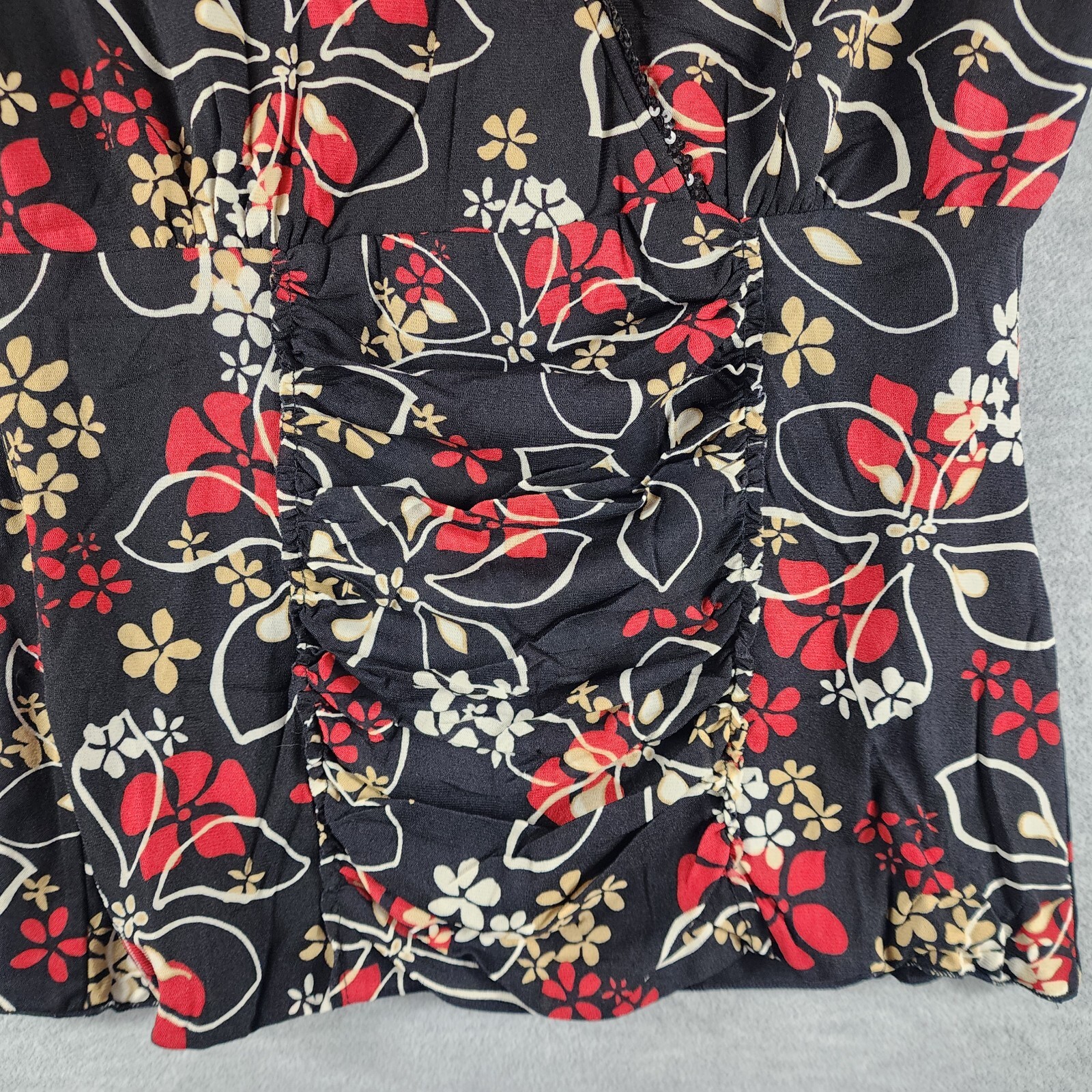 Style & Co Woman Cross Over Neck Y2K Stretch Blouse S Black Red Floral Ruched