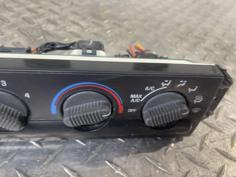 Chevrolet S10 1999-2000 conjunto de control de clima probado OEM + Foto 4 de 4