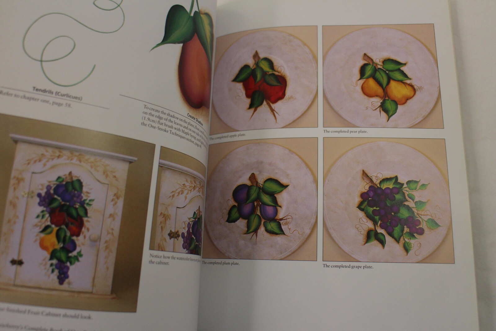 Donna Dewberry's Complete Book of One-Stroke Painting by Donna S. Dewberry 1998