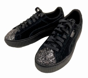 silver glitter pumas