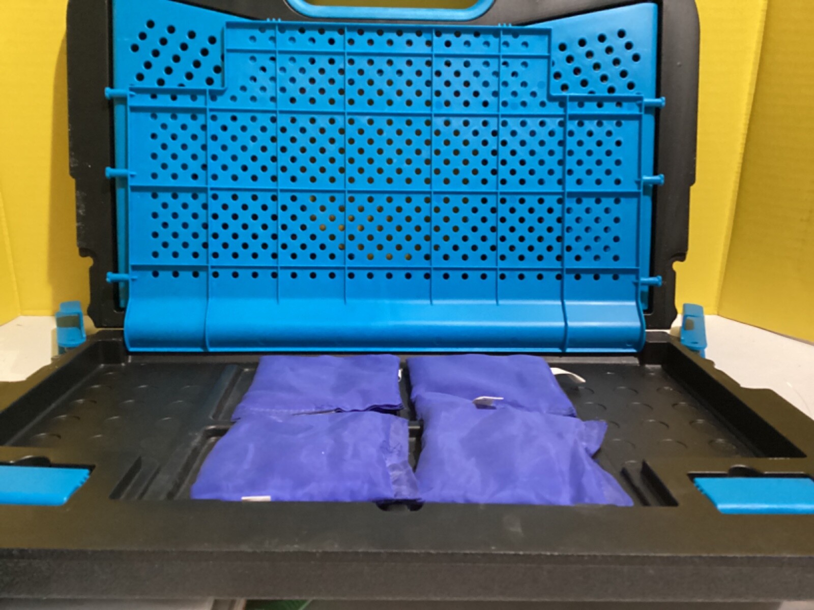 Black Series Light Up Bean Bag Toss Built In. Storage Play Day Or Night