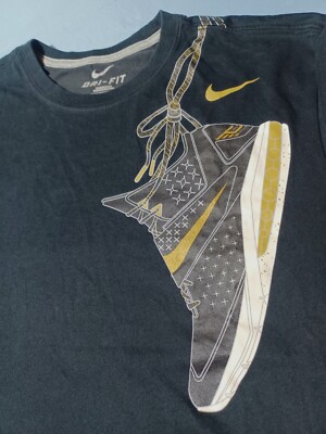 2000s Nike Calvin Johnson CJ81 Elite TD Football Sneaker Promo T-Shirt Black M L