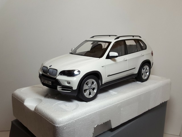 kyosho bmw x5