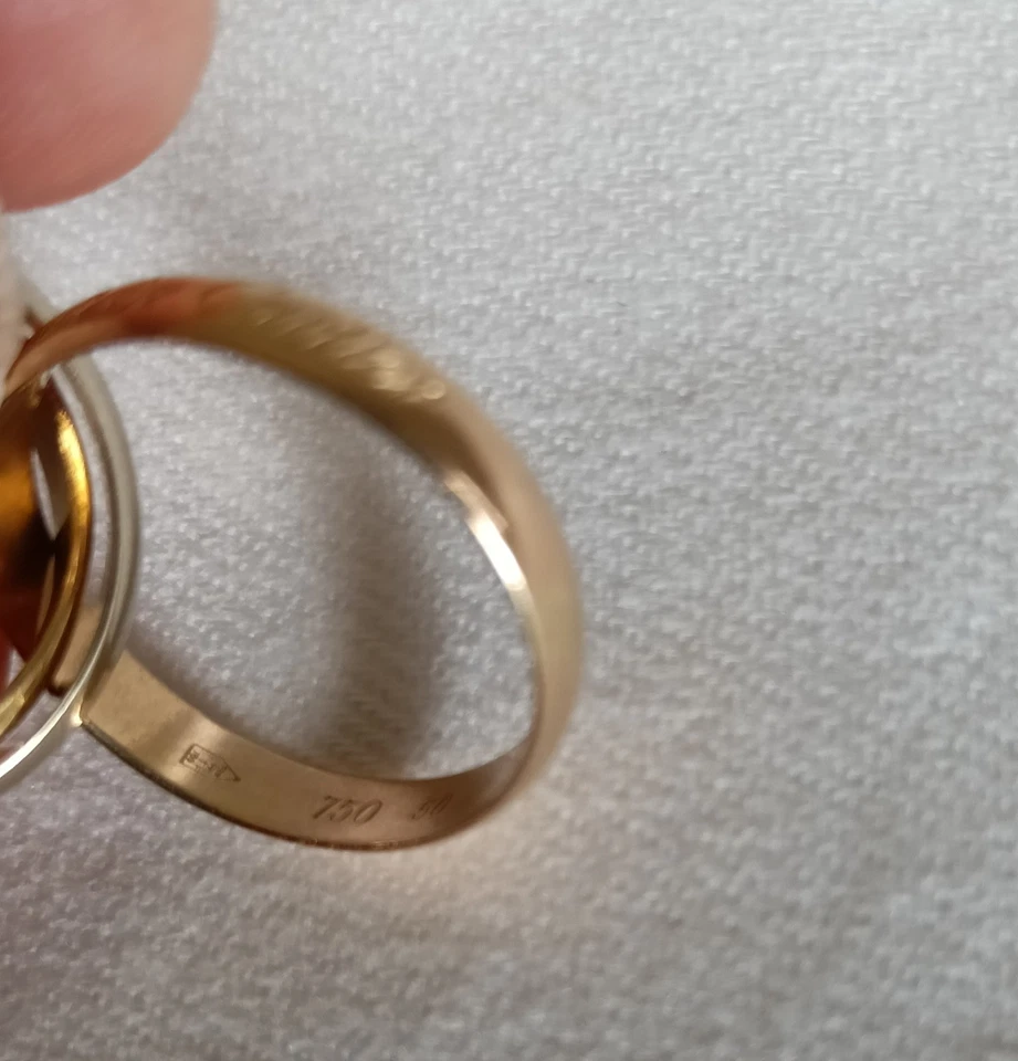 Anillo Cartier Trinidad Mujer Tri Color Talla 5 EE. UU. Auténtico 💯% Oro Rosa y Blanco Foto 4 de 4