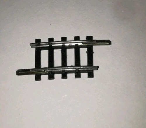 Gleis gebogen R2 6 Grad / Minitrix 4926 / 1 Stück - Spur N | Zustand: Neu