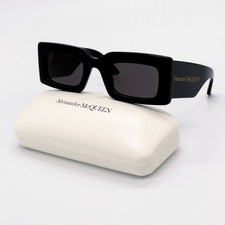 NEW ALEXANDER MCQUEEN SUNGLASSES WOMEN SQUARE BLACK ALEXANDER MCQUEEN AM0433S 00