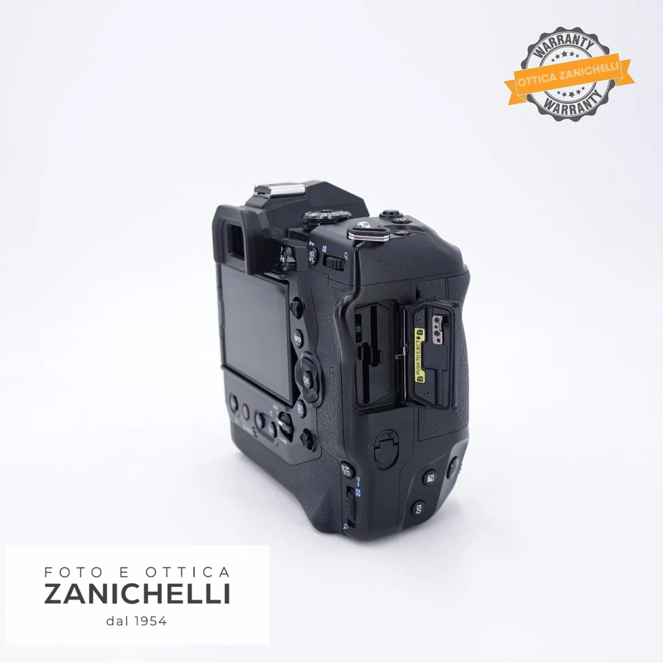 Olympus OM-D E-M1X, foto 3 di 5