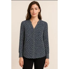 LOFT Navy Floral Blouse XS Long Sleeve V-Neck Button Front Top Micro Print