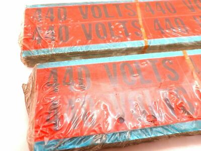 NEW Brady 44213 Stock Conduit & Voltage Markers, 440 Volts, Bk on Or, Lot of 50