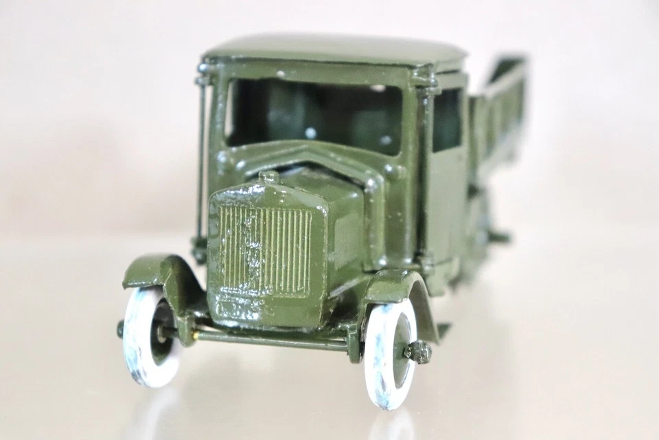 BRITAINS 1/32 SCALE WWII BRITISH ARMY 6 WHEEL LORRY HALF TRACK TRUCK oc - Image 4 of 4