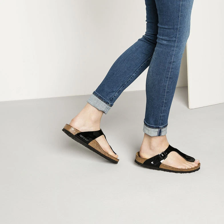 Birkenstock gizeh black patent top