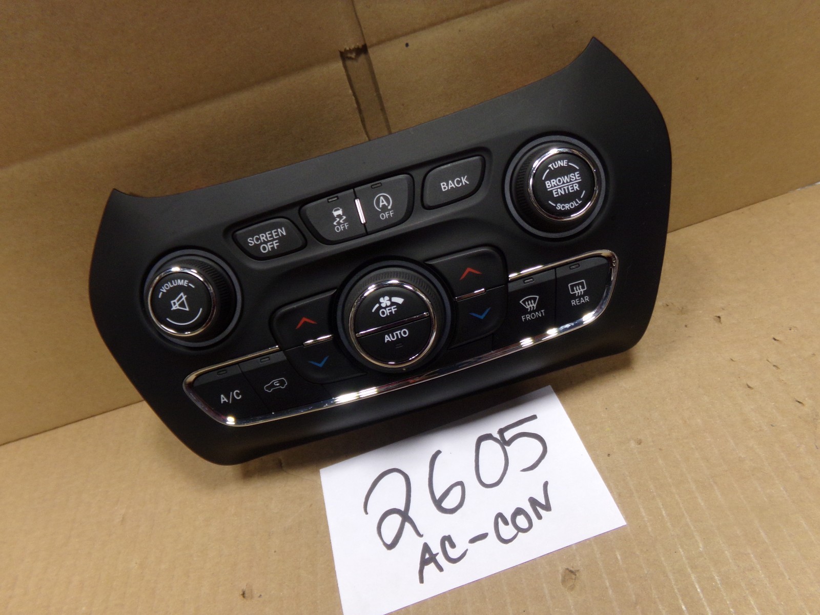 2015 2016 2017 Jeep Cherokee AC and Heater Control Used Stock #2605-AC 
