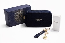CHANEL Beauty Holiday Pouch Navy Tweed  Charm Keychain Pearl Gold CC GWP bundle