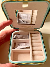 BENEVOLENCE LA Plush Travel Jewelry Box, Cyan Blue Velvet - NEW
