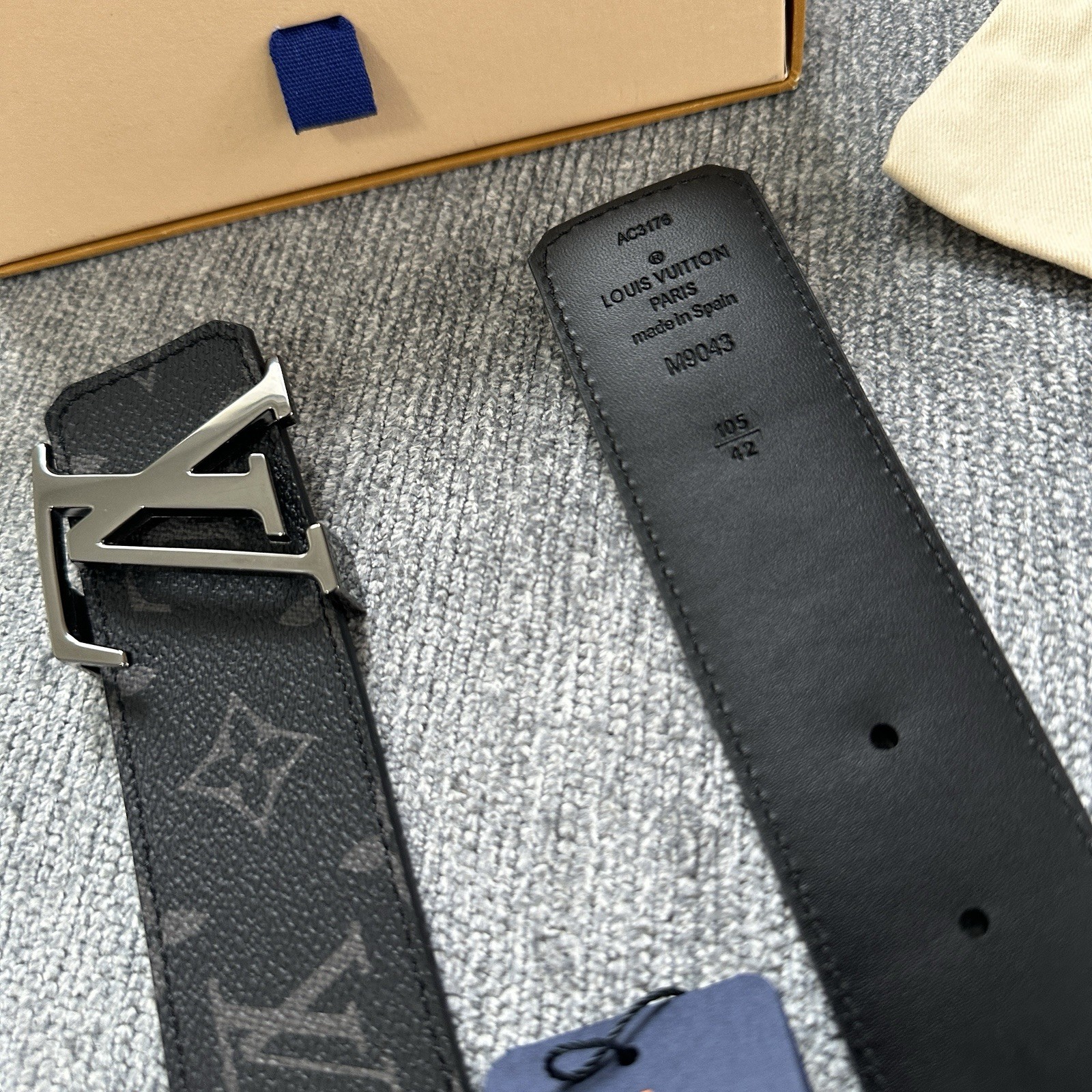 Authentic Louis Vuitton Black Eclipse Monogram Be… - image 8