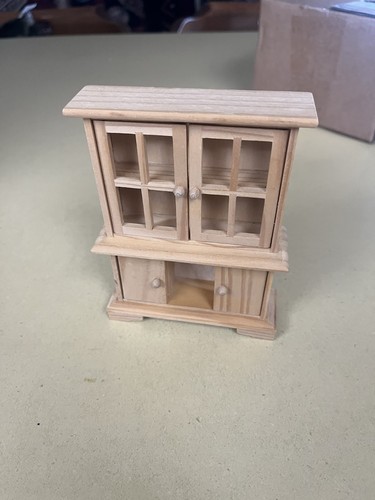 EHI Miniature China Cabinet Vintage Wood Dollhouse Doors open & close
