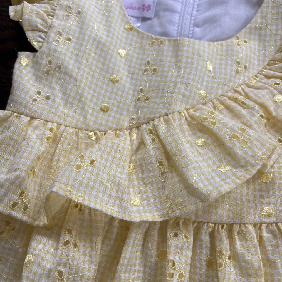 BONNIE JEAN Girl's 4 Yellow Eyelet Ruffled Dress NWOT - Image 3 of 4
