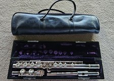 Yamaha YFL-31 Sterling Silver Head with hard case and soft carry case