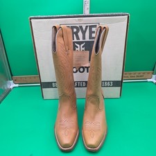 Vintage Frye Western Cowgirl Boots Stock No. 7032 Honey Color Size 6.5B w OG BOX
