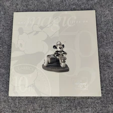 Walt Disney Classics Collection 2002 Catalog WDCC Vintage Book