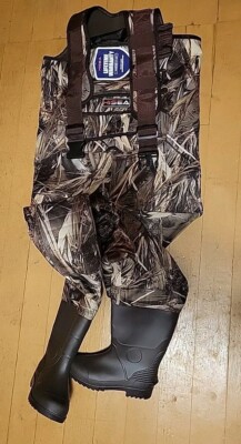 HISEA Neoprene Duck Hunting Waders Size 5/38 Brand New-Kids Or Small Adult.