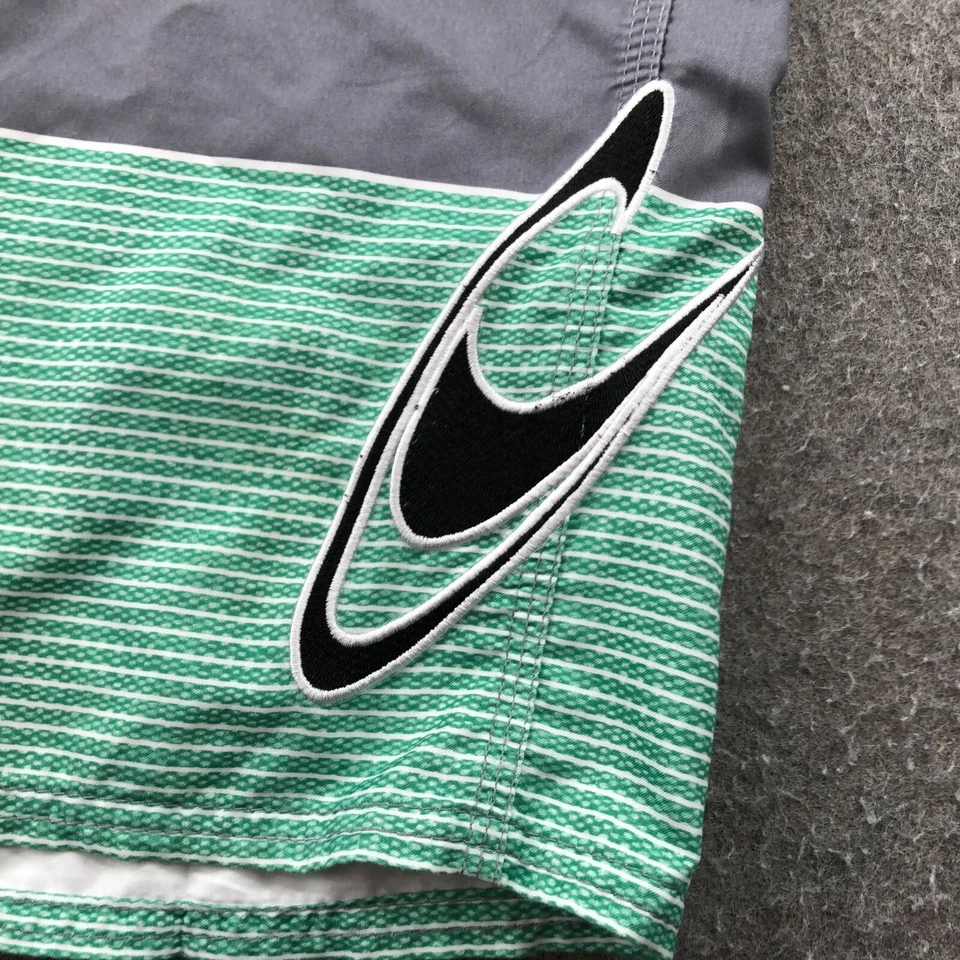 O'neill Board Shorts Mens 34 Green Striped Swim Trunks 11" Inseam Surf Beach - Image 4 of 4