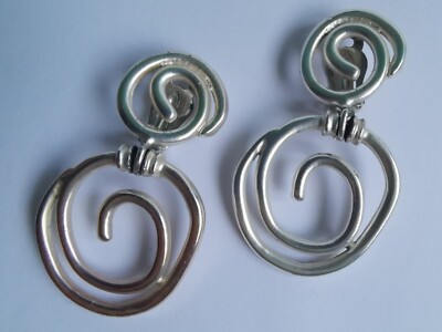 Boucles D'oreilles Clips Coquilles Métal Argenté - Occasion Bon état