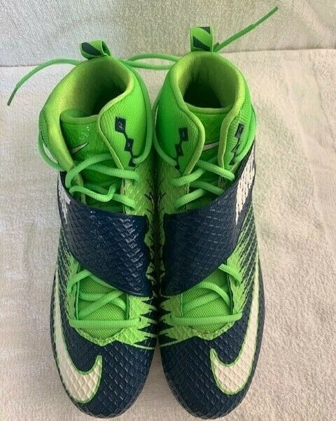 seahawk colored nikes