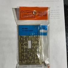 VINTAGE ORIGINAL FINIAL HOUSE TOOGLE SWITCH PLATE