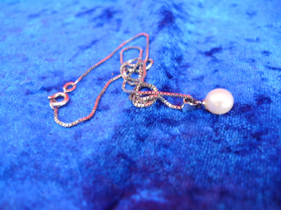 Collana Elegante Con Ciondolo, Argento 835 Con Perla - Immagine 2 di 3