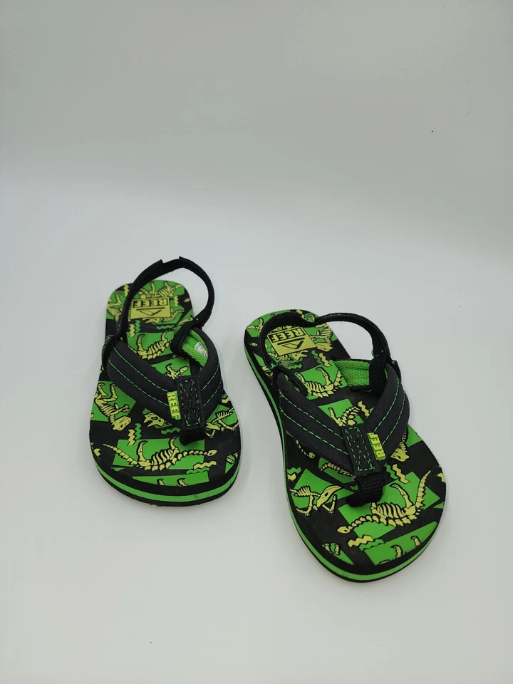 Sandalias chanclas Reef Kids talla 7/8 Little AHI que brillan en la oscuridad dinosaurio Foto 2 de 4