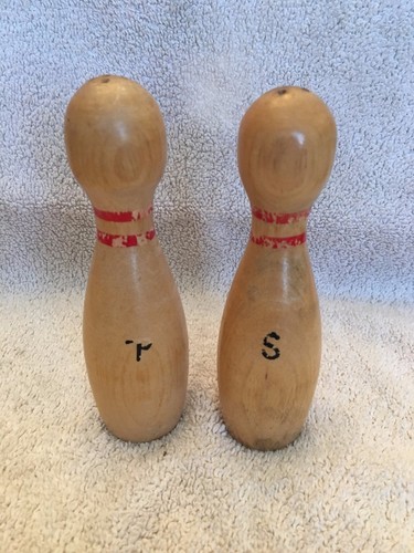 vintage salt and pepper shaker wooden bowling pin set