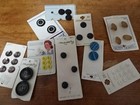 Lg Vtg Lot of 71 cards of BUTTONS-various Brands-Lansing,La Petite,La Mode,++ — photo 9