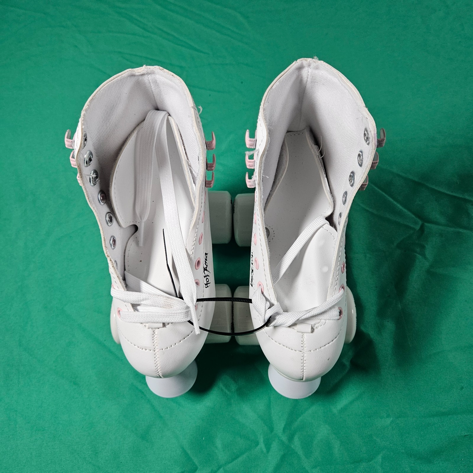 Hot Tuna Kids Roller Skates UK C11 EU 29 White Pink Quad Skates Girls image 2