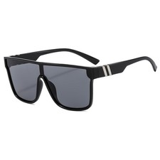 Polarized Sunglasses with Wraparound Design for Cycling and Daily Wear