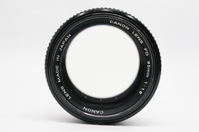 Near MINT] Canon NFD New FD 85mm F1.8 MF Portrait Lens From JAPAN