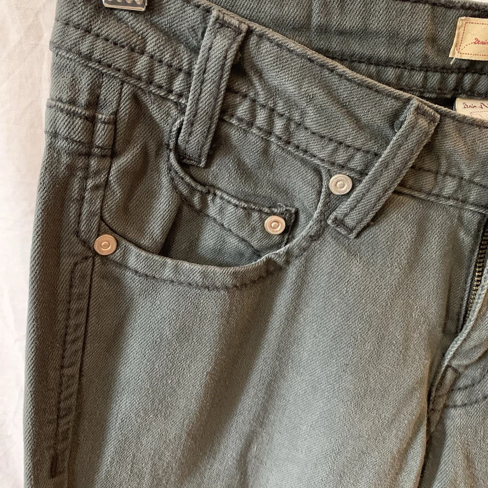 Denim Of Virtue Womens Gray Jeans Size 27 29” Waist 34” Inseam USA - Image 3 of 4