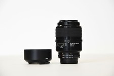 Nikon AF Micro NIKKOR 105mm f/2.8D Macro Lens