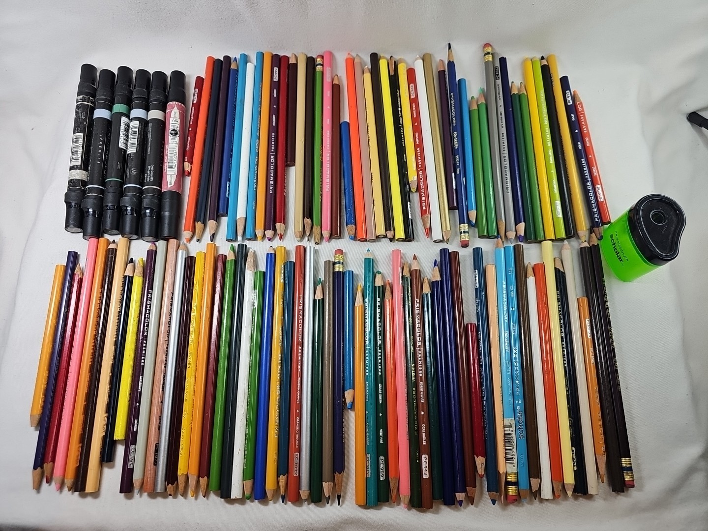 Premier 6 Markers& 1 Sharpener Guc