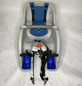 Schwinn Deluxe Bike Child Carrier Rear Mounted Bike Seat , Quick-Release Harness