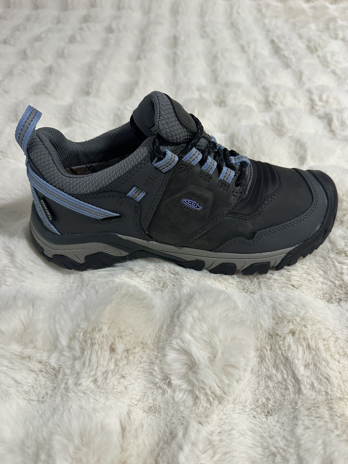 Scarpe da trekking impermeabili Keen Ridge Flex da donna taglia 8 1024923