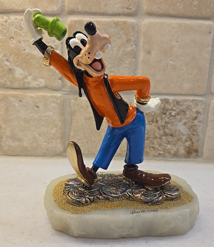 Disney's, GOOFY TIPPING HAT, #173/1500, MM1555, By Ron Lee !!Autographed!!