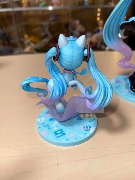 Hatsune Miku feat. MY LITTLE PONY BISHOUJO 1/7 scale Model Hatsune Miku feat. MY LITTLE PONY BISHOUJO 1/7 scale Model