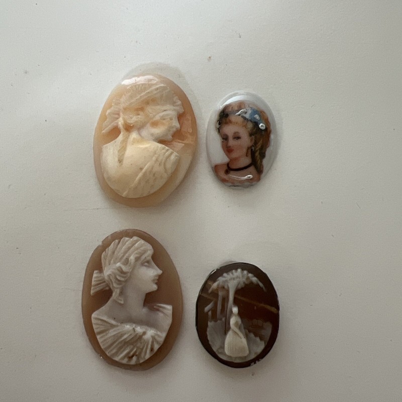 Vintage Antique Lot of 4 Shell Cameros and One Hand Painted Locket..