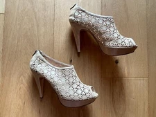 The cutest vintage booties! Gastone Lucioli, 41