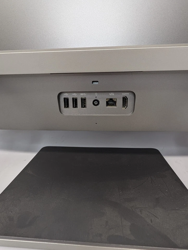 Unidad de disco duro HP AIO 24-B010 23,8"" AIO AMD A9 9410 R5 2,9 GHz 8 GB Ram 1 TB Windows 11 Foto 4 de 4