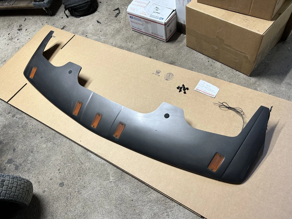 1994-2001 Dodge Ram 1500 2500 TRUCK - 76134 Lund Lighted Lunar Cab Moon Visor - Image 3 of 4